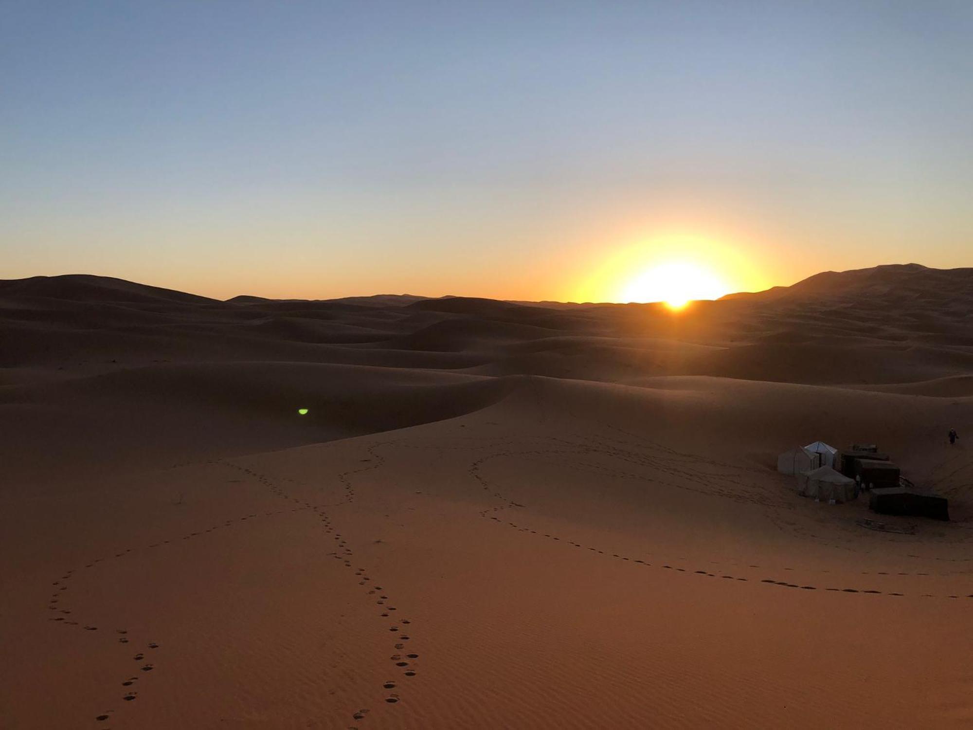 Hôtel Berber luxury camp à Merzouga Extérieur photo